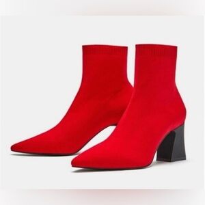 ZARA Women Red Sock Stretch Ankle Boots Pointed Toe Block Heel. Size 6.5 - 7